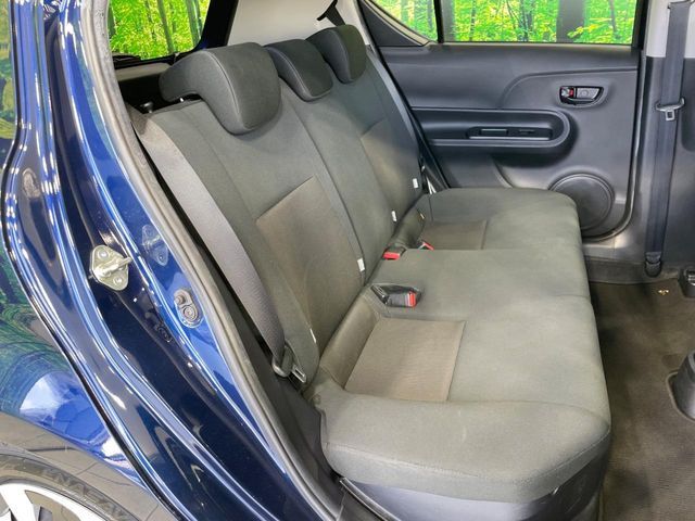 TOYOTA AQUA 2018 Image 31