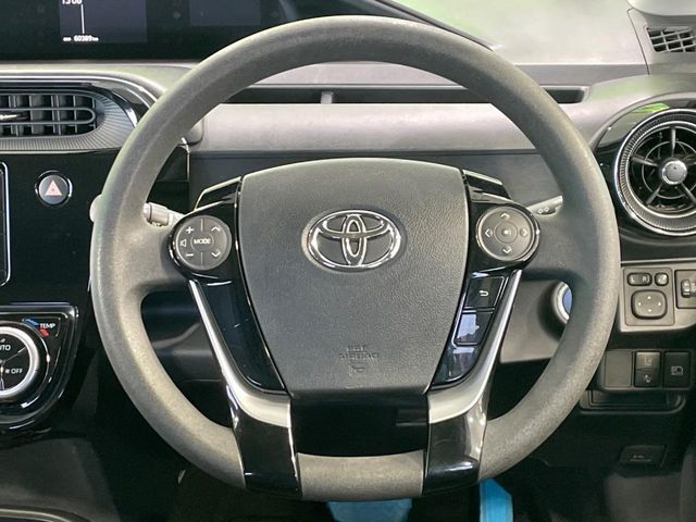 TOYOTA AQUA 2018 Image 31