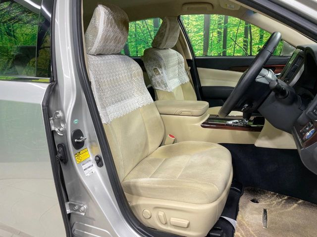 TOYOTA CROWN SEDAN HYBRID 2013 Image 31