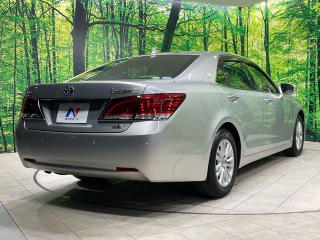 TOYOTA CROWN SEDAN HYBRID 2013 Image 31