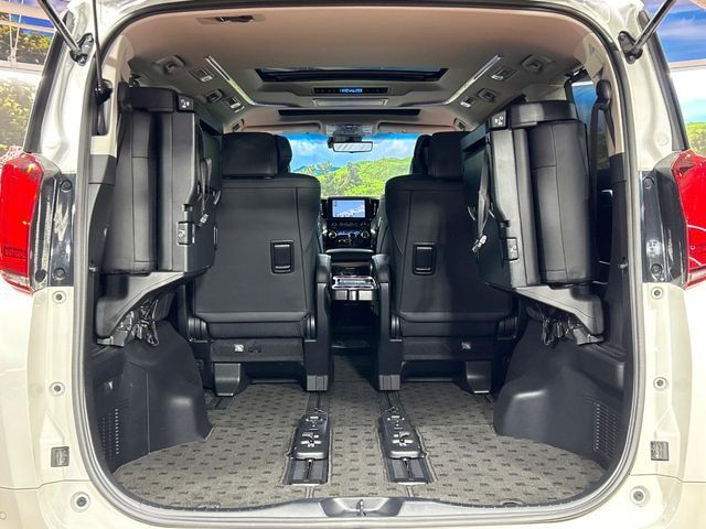 TOYOTA ALPHARD 2023 Image 31
