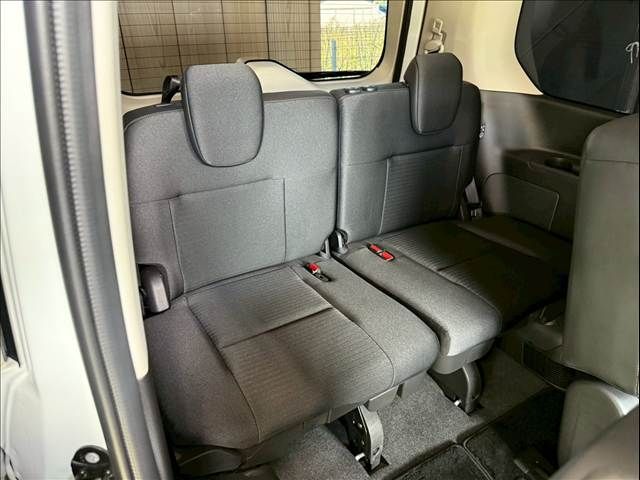 NISSAN SERENA  WG 2023 Image 31