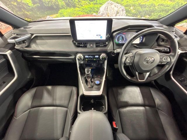 TOYOTA RAV4 PHV 2023 Image 31