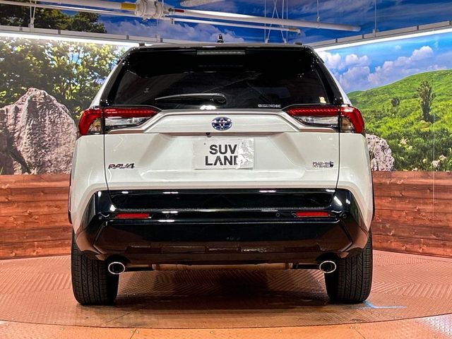 TOYOTA RAV4 PHV 2023 Image 31