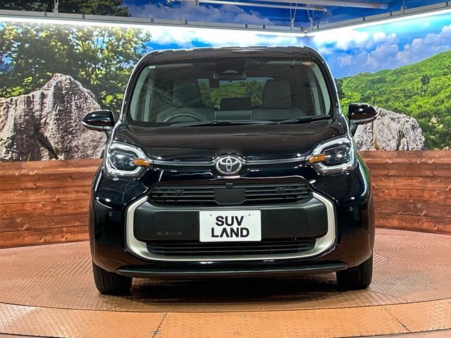 TOYOTA SIENTA HYBRID 2022 Image 31