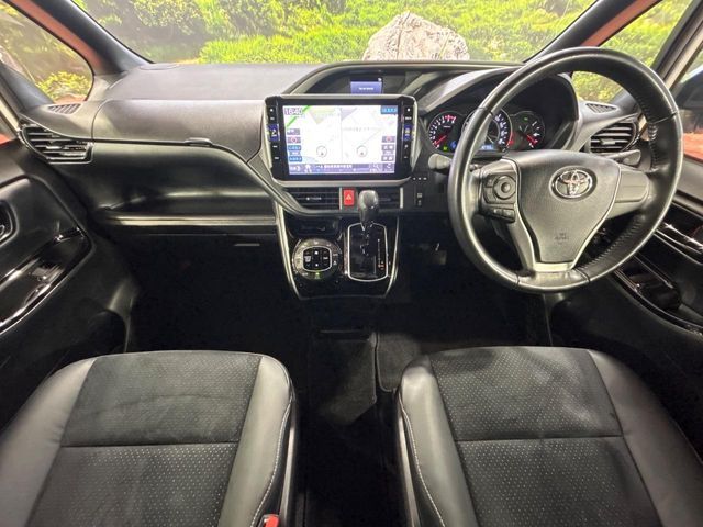 TOYOTA VOXY 2021 Image 31