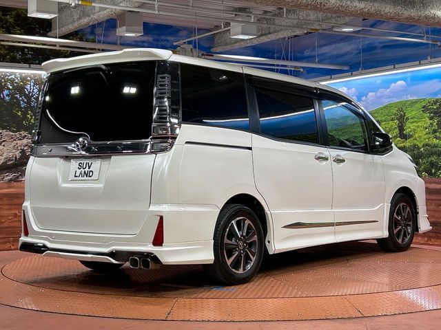 TOYOTA VOXY 2021 Image 31