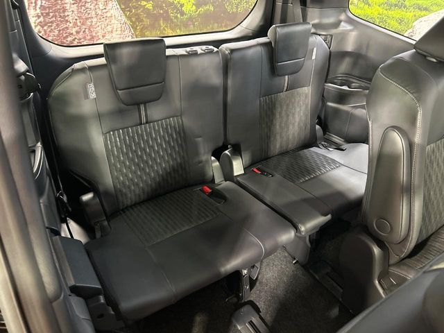 TOYOTA NOAH HYBRID 2024 Image 31