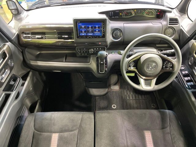 HONDA N BOX CUSTOM 2020 Image 31