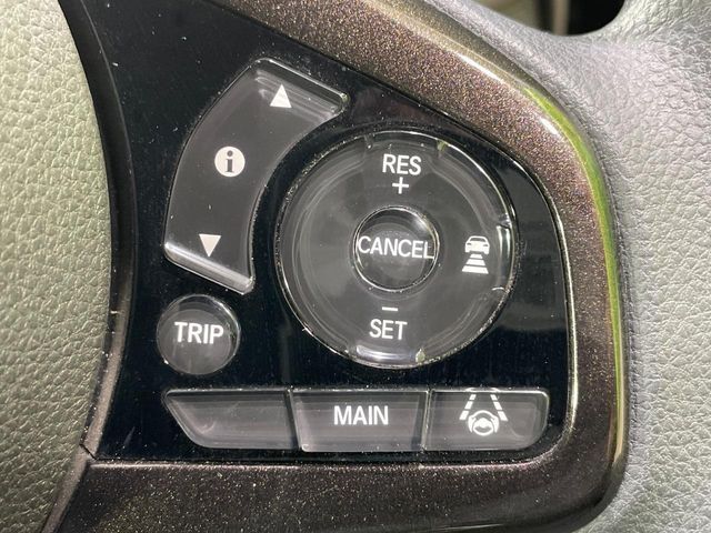 HONDA N BOX CUSTOM 2020 Image 31