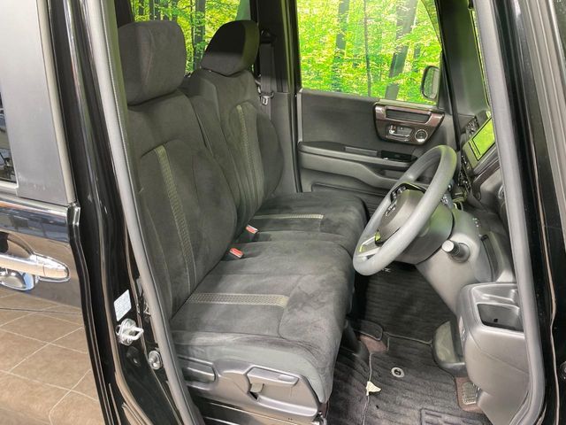 HONDA N BOX CUSTOM 2020 Image 31