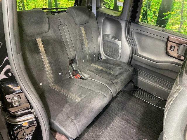 HONDA N BOX CUSTOM 2020 Image 31