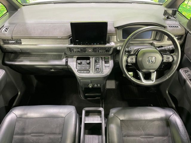 HONDA STEPWAGON E:HEV SPAD 2023 Image 31