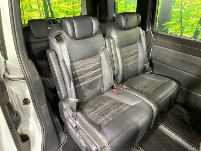 HONDA STEPWAGON E:HEV SPAD 2023 Image 31