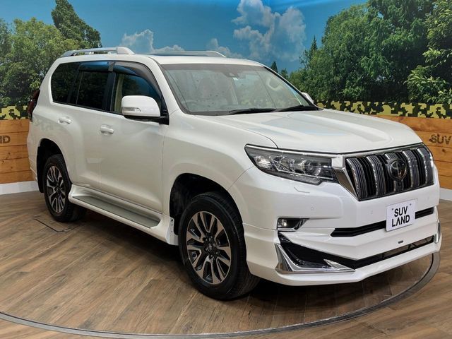 TOYOTA LANDCRUISER PRADO 2023 Image 31