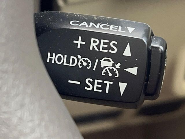 TOYOTA LANDCRUISER PRADO 2023 Image 31