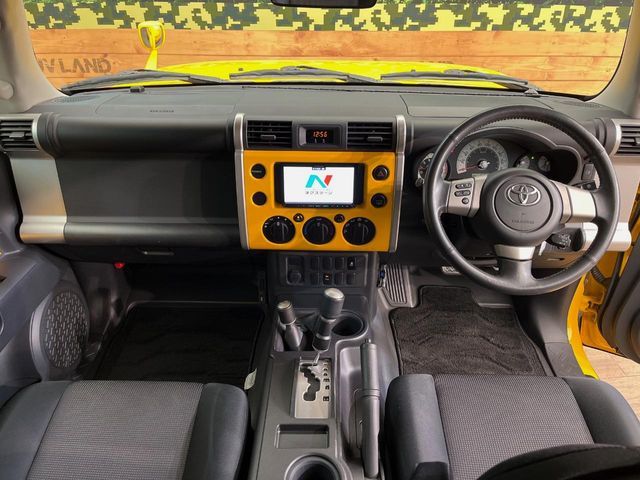 TOYOTA FJ CRUISER 4WD 2011 Image 31