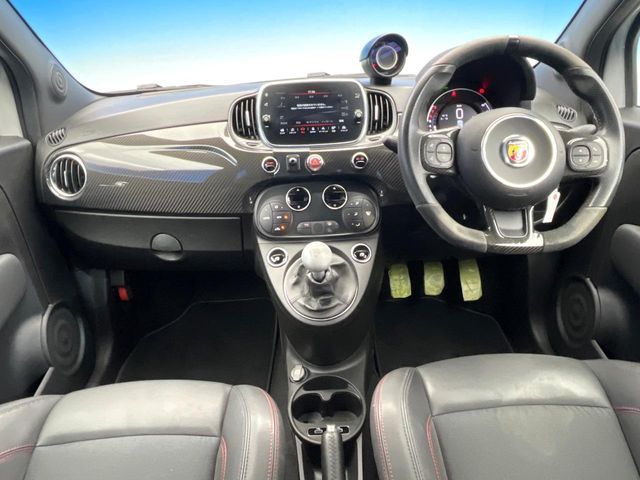 FIAT ABARTH 595 2020 Image 31