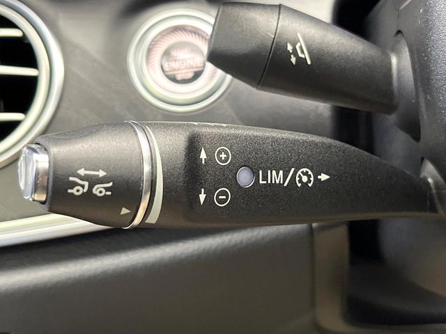 MERCEDES BENZ E CLAS 2017 Image 31