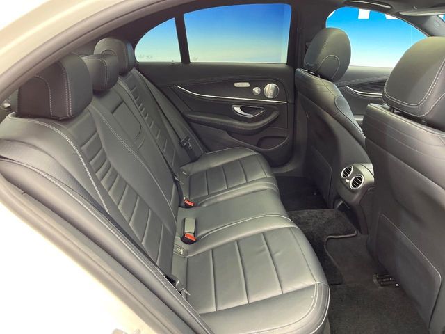 MERCEDES BENZ E CLAS 2017 Image 31