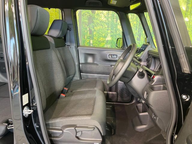 HONDA N BOX CUSTOM 2025 Image 31