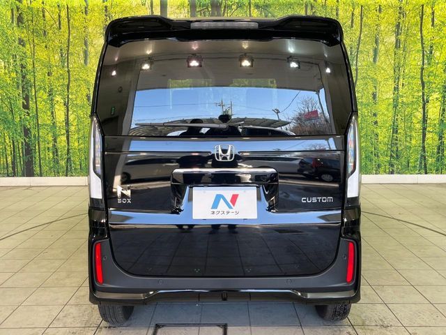 HONDA N BOX CUSTOM 2025 Image 31
