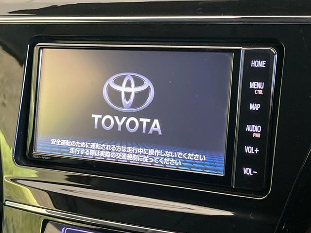TOYOTA PRIUS ALPHA 2019 Image 31