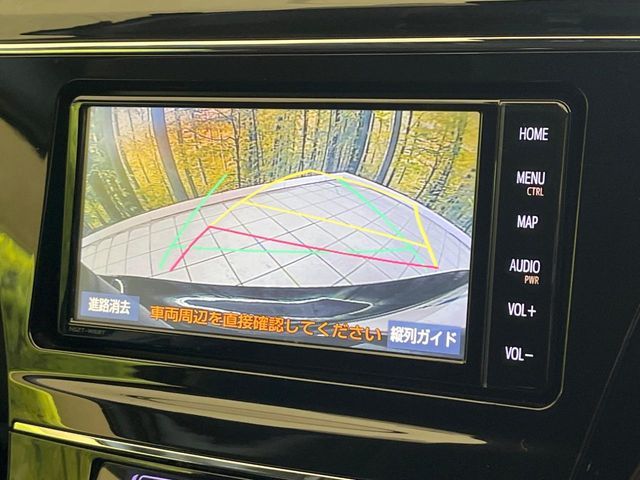 TOYOTA PRIUS ALPHA 2019 Image 31