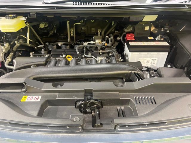 TOYOTA VOXY 2025 Image 31