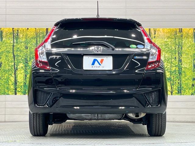 HONDA FIT HYBRID 2016 Image 31