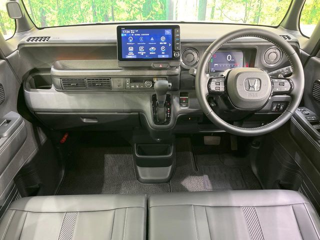 HONDA N BOX CUSTOM 2024 Image 31