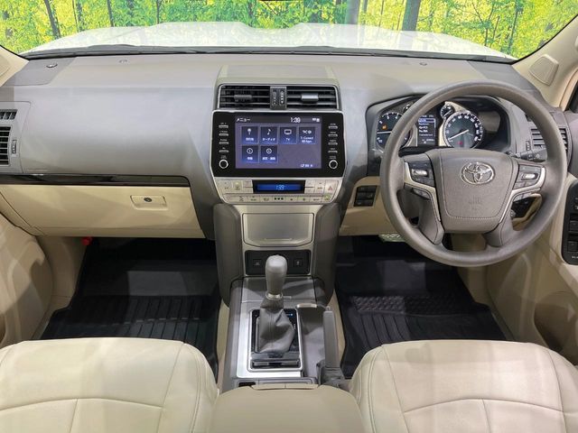 TOYOTA LANDCRUISER PRADO 2022 Image 31