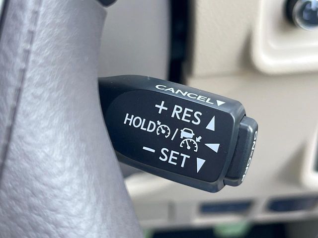 TOYOTA LANDCRUISER PRADO 2022 Image 31