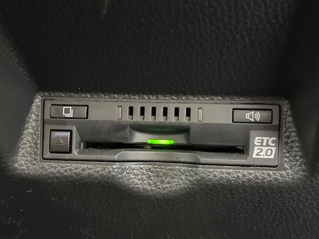 TOYOTA YARIS CROSS HYBRID 2023 Image 31