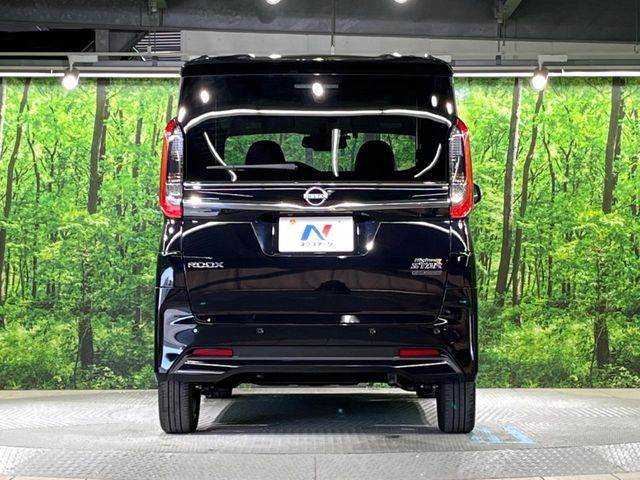 NISSAN ROOX 2025 Image 31