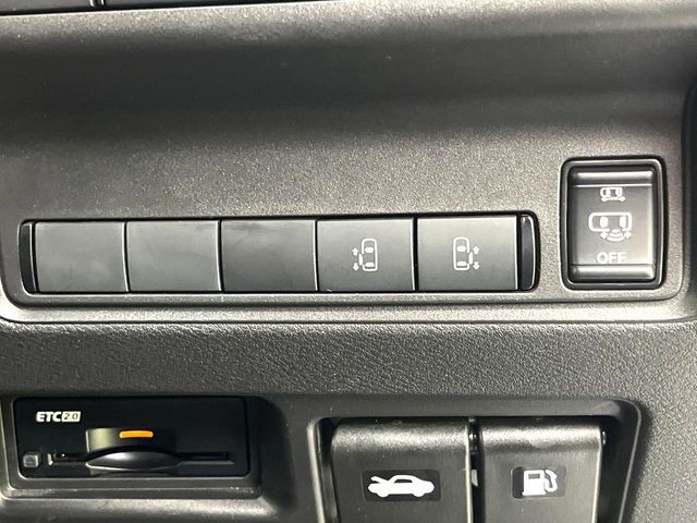 NISSAN SERENA  WG 2023 Image 31