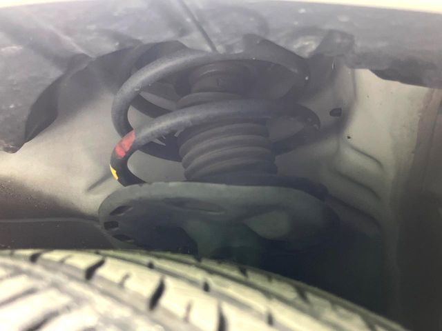 TOYOTA PRIUS 2011 Image 31