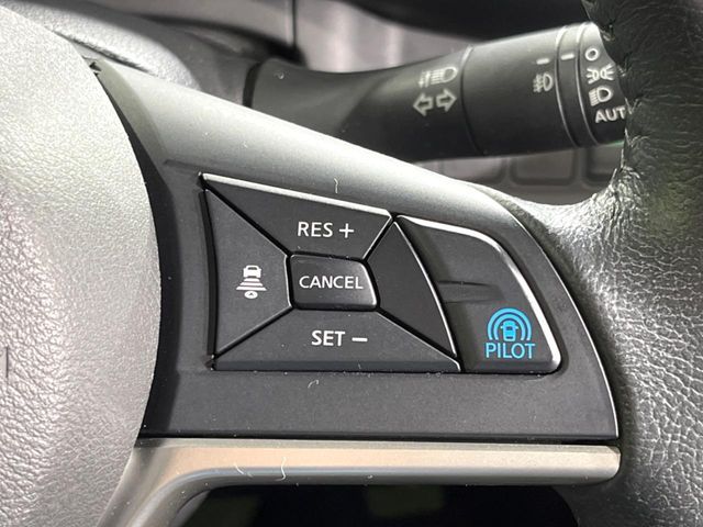 NISSAN SERENA  S-HYBRID 2017 Image 31