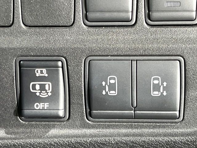 NISSAN SERENA  S-HYBRID 2017 Image 31