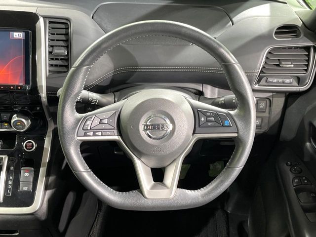 NISSAN SERENA  S-HYBRID 2017 Image 31