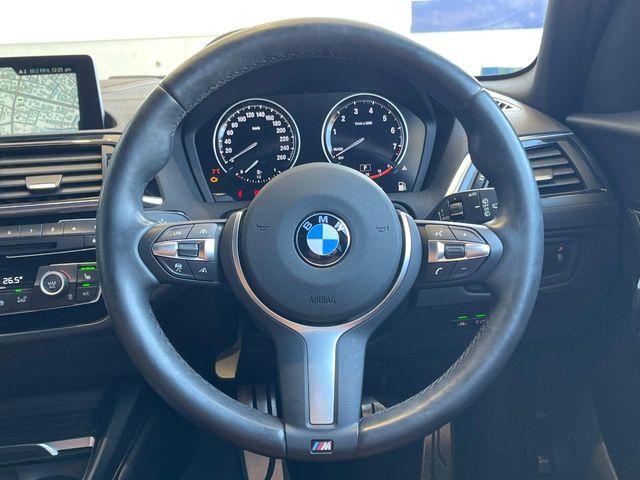 BMW 1SERIES 2018 Image 31