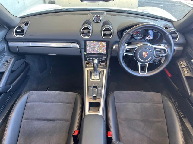 PORSCHE 718BOXSTER 2020 Image 31