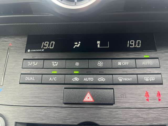 TOYOTA LEXUS RC350 2023 Image 31