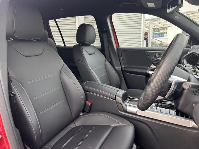 MERCEDES BENZ GLB 2024 Image 31