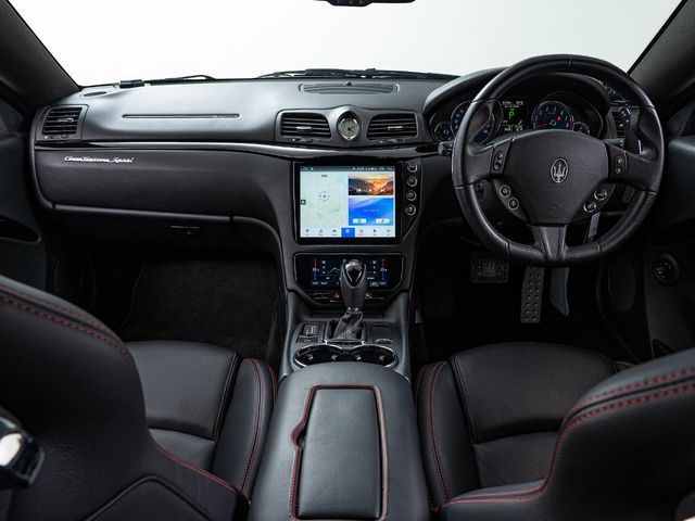 MASERATI GRANTURISMO 2016 Image 31