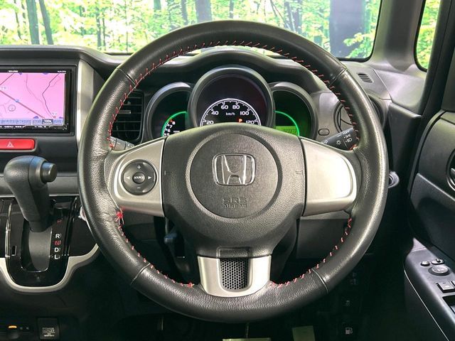 HONDA N BOX 2016 Image 31