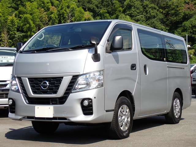 NISSAN NV350 CARAVAN 4WD 2020 Image 31