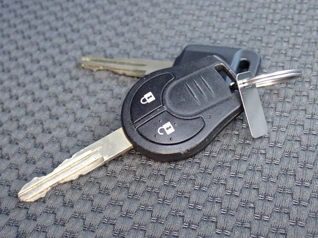 NISSAN NV350 CARAVAN 4WD 2020 Image 31