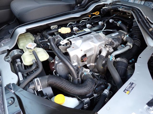 NISSAN NV350 CARAVAN 4WD 2020 Image 31