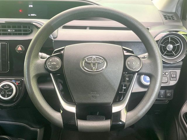 TOYOTA AQUA 2019 Image 31